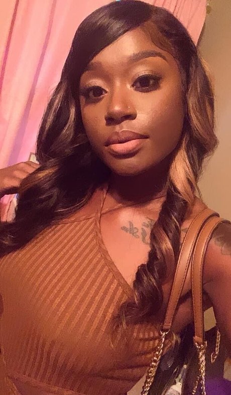 latex-onlyfans schöne xxx bild