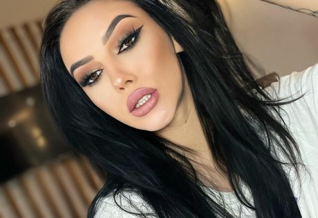 alina03m pornostar nackte galerien