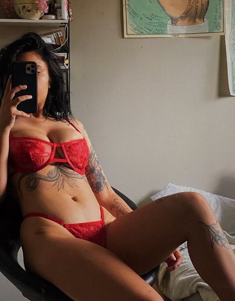 Bbydripz hübsche nacktheit bilder