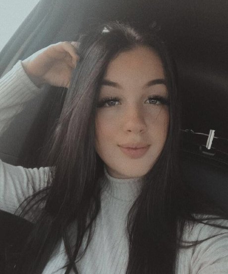 asiatische influencer-onlyfans hübsche sexy archiv