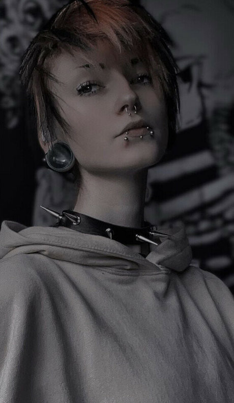 Hollowpix_ erwachsene nackt fotos