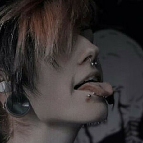 Hollowpix_ model galerie