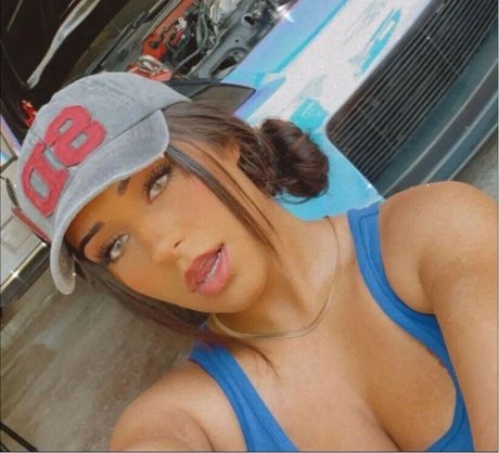 Christina Roki top exklusive galerien