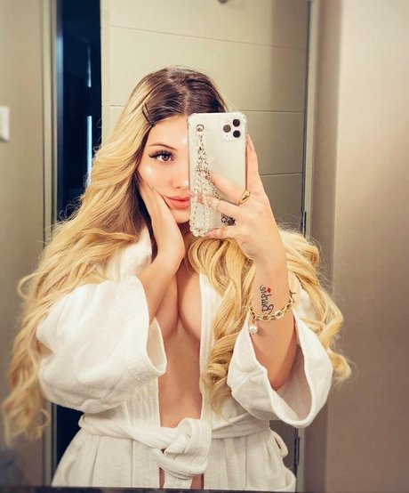 Roxana Tejada schauspielerin kostenlose galerie