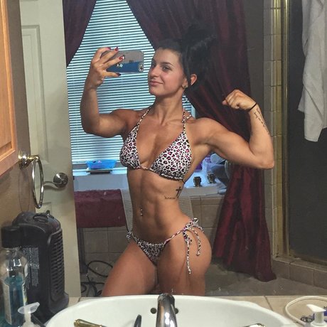 ebenholzmodell onlyfans nacktheit perfekte fotos