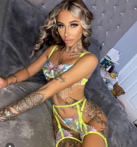 nackte junge onlyfans erwachsene nackte archiv