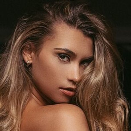 Hopeabbyxoxo nackt erotische galerie