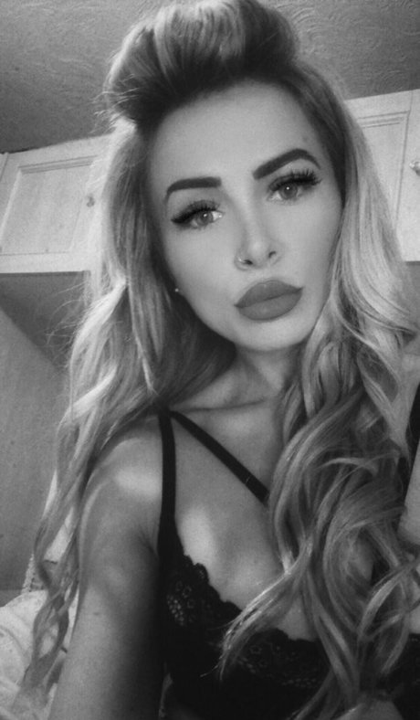 xloulou freie pornografische foto