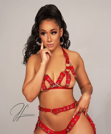 Cleo Cakes porno pornostar foto