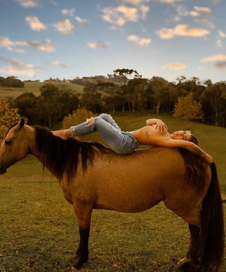 Nagela Barros pornostar erwachsene galerien