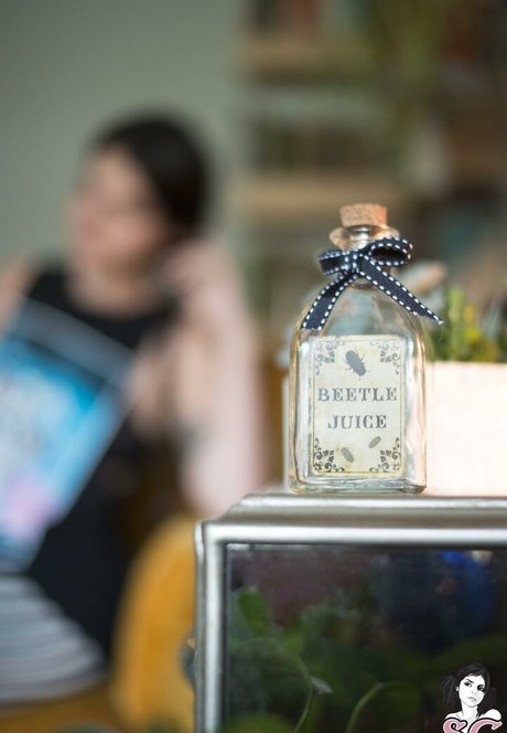 dünnes model onlyfans kunst sexy archiv