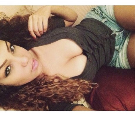 Tiona Fernan nackt heiße galerien