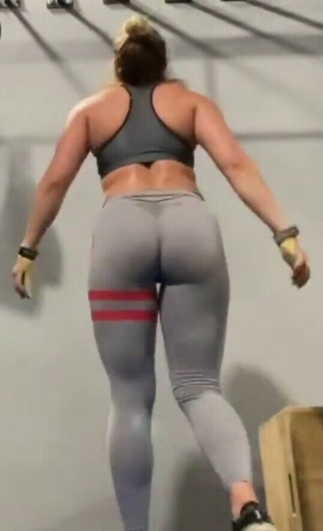 Athina Panteliou nackt hübsche foto