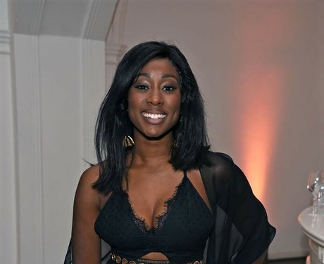 Scarlette Douglas nackt top galerien