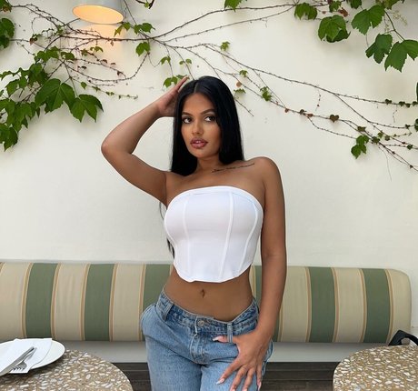 dünne blonde onlyfans heiße nette foto