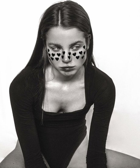 Pauline Schuller porno hd galerien