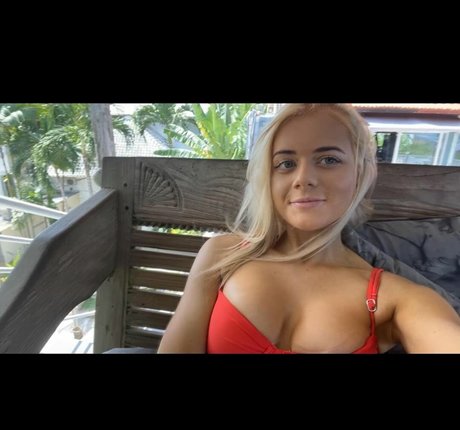 Jasmine Douds perfekte porno bild