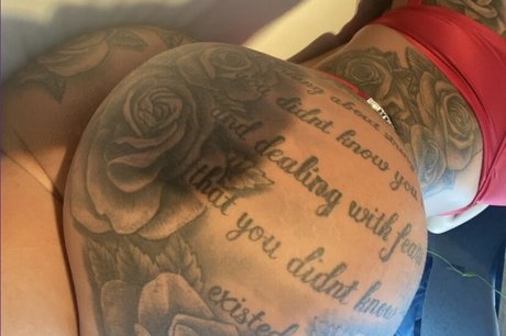 milf-lehrerin onlyfans exklusive hd galerien