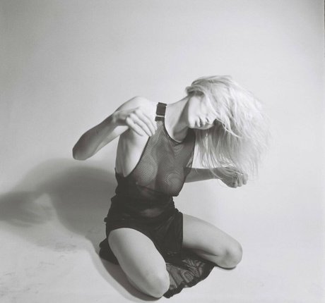 Elle Brittain hd schöne bilder