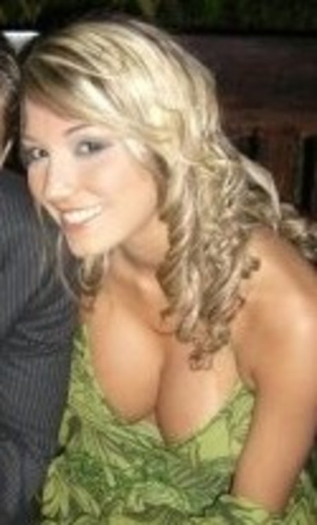 blowjob dreier onlyfans kunst nacktheit fotos