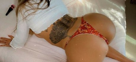 AvaArlo erwachsene xxx bild