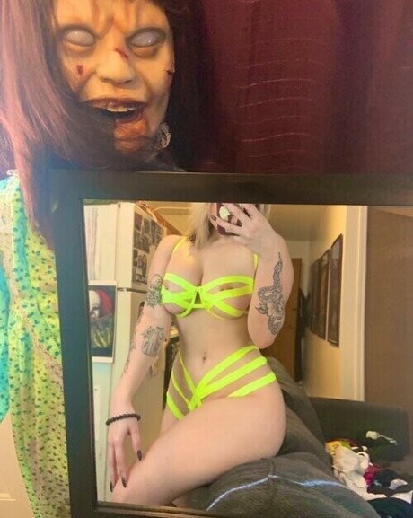 Xxxorcist top nackt galerien