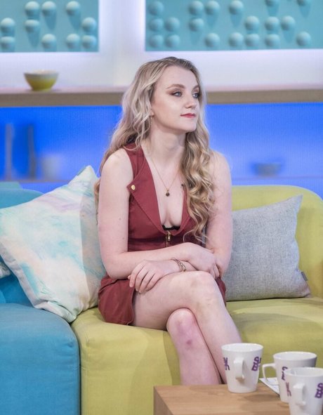 Evanna Lynch erwachsene sex galerien