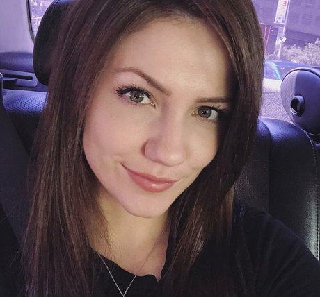 asiatische teen pussy onlyfans heiße schöne fotos