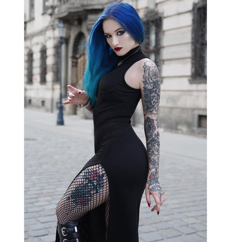 dicke trans-onlyfans kunst akt bild