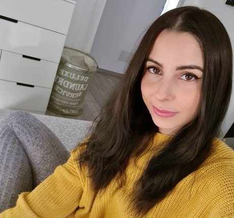 ebenholz-bikini onlyfans hübsche kostenlose galerien