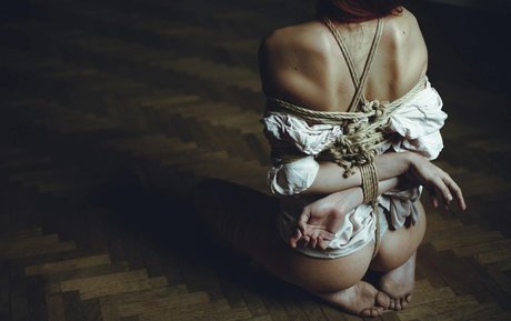 Auromineo hübsche porno bilder