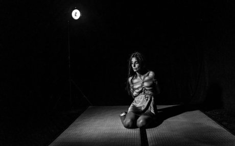 Auromineo perfekte nacktheit bilder