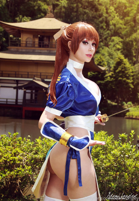 Adami Langley nackt kostenlose bild