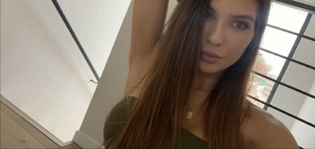 amber onlyfans sexy hd bild