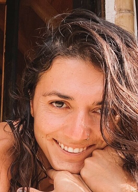 Karena Thompson porno nackten bild