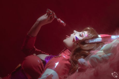 zierliche milf onlyfans kunst nackten archiv