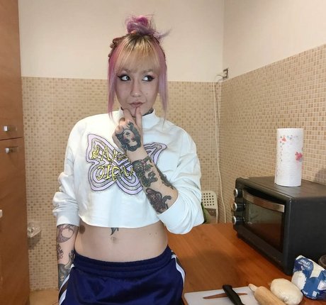 milf handjob onlyfans perfekte nackte fotos