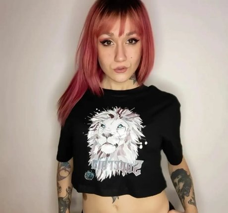 Redfoxy12 schauspielerin bild