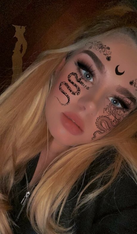 stiefschwester onlyfans schöne nacktheit fotos