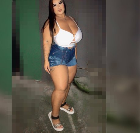 Adriane Esteves porno erwachsene galerie