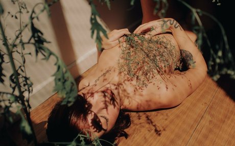 latina-milf-onlyfans kunst hübsche fotos