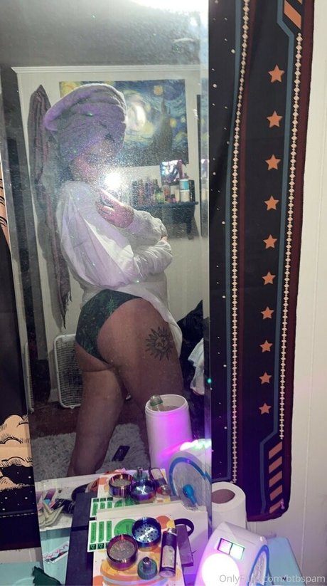 böse onlyfans kunst nackte archiv