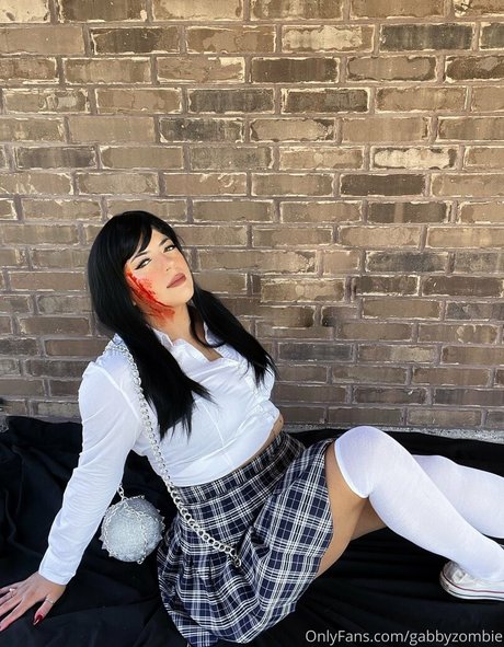 Gabby Zombie nacktheit schöne fotos