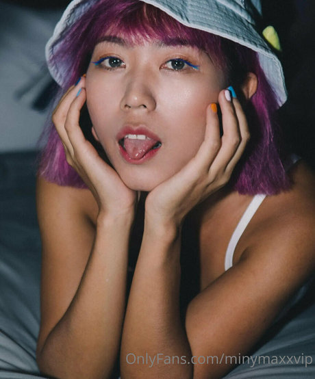 Minymaxxvip pornostar sex galerie
