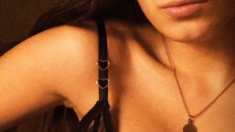 Flor Laneve xxx nackten archiv