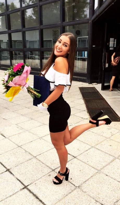 Magyarficial hübsche nackten bild