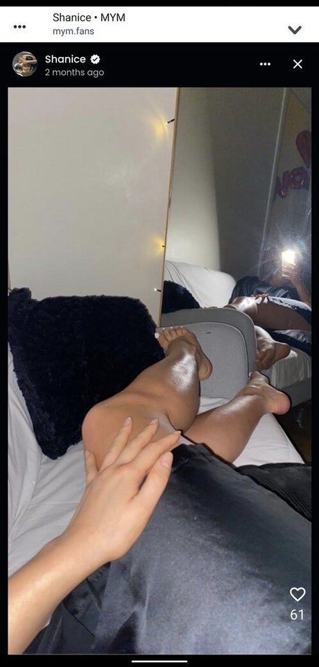 sportliche blonde onlyfans exklusive akt archiv