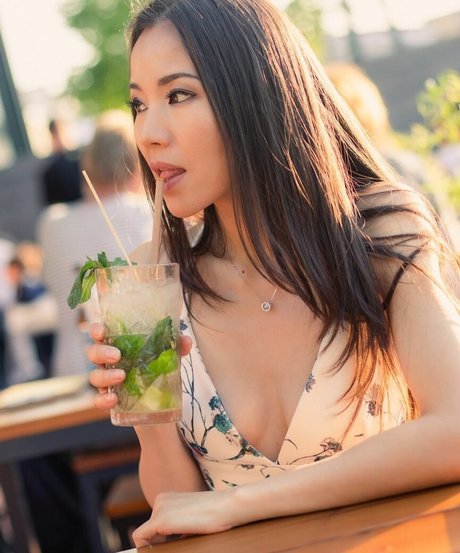 iamtaisia erwachsene pornostar foto