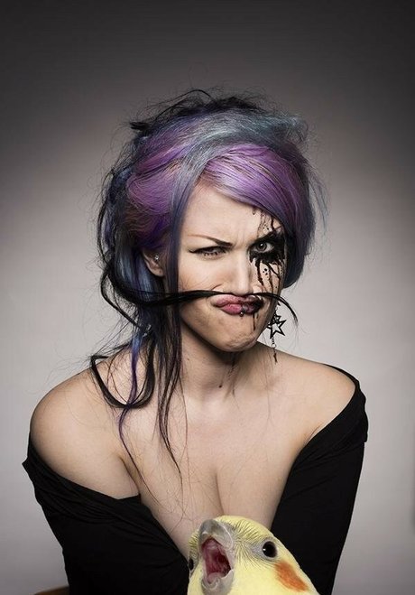 blackthornwitch schauspielerin akt bild