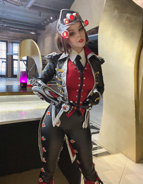 asiatische pawg-onlyfans heiße pornografische bilder